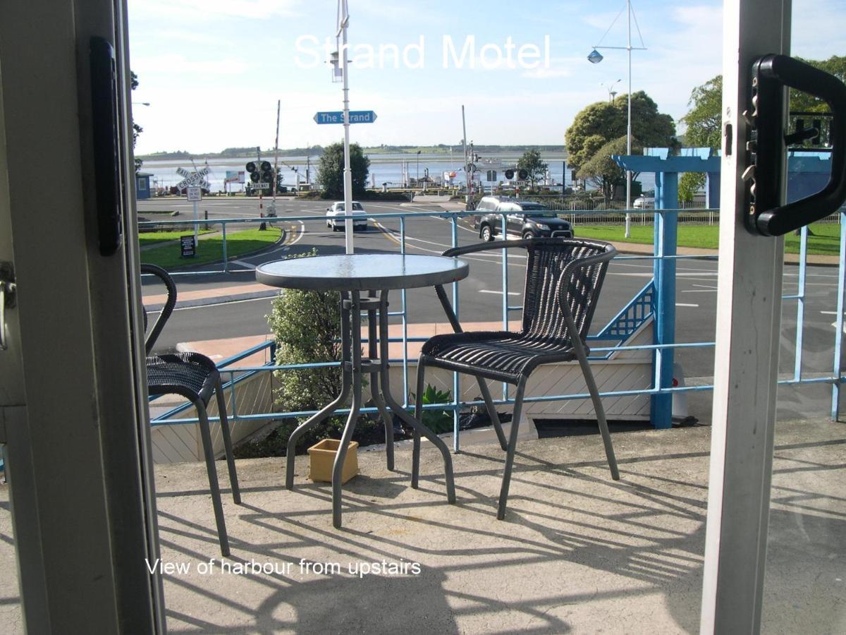 Strand Motel Тауранга Экстерьер фото